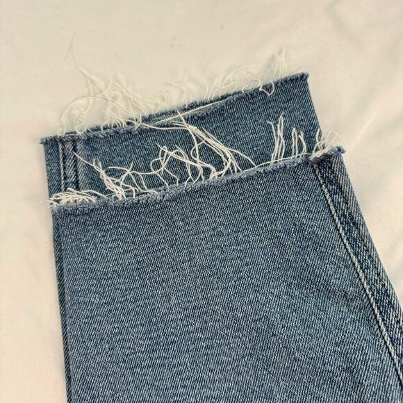 Hollister Ultra High-Rise Mom Jean Size 4 Medium Wash Raw Hem Vintage Stretch - Picture 9 of 11
